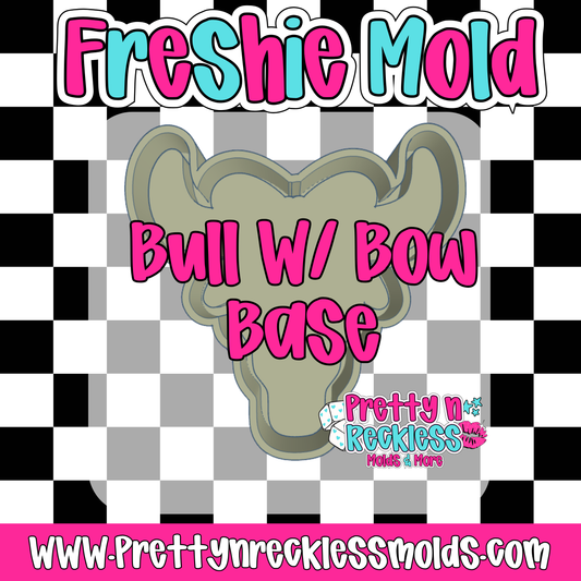 BULL WITH BOW BASE