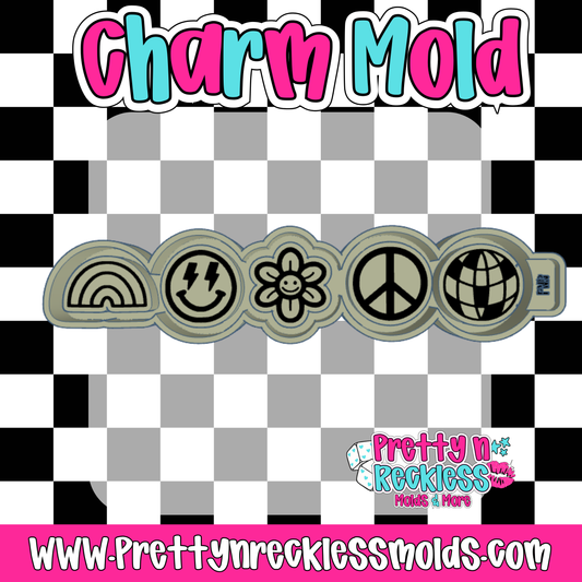 RETRO CHARMS